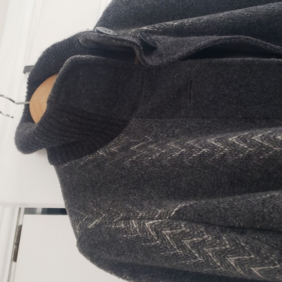 Jacket - Picture 3 of 3